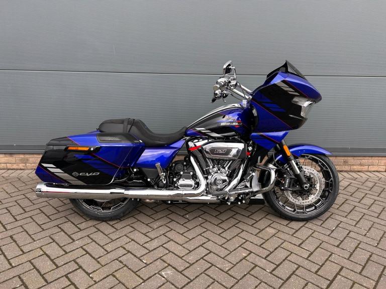 2026 Harley-Davidson CVO FLTRXSE ROAD GLIDE CVO Manual