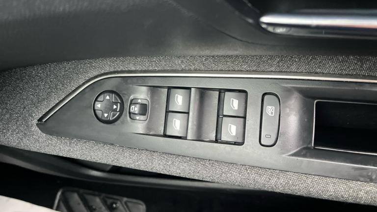 2024 Peugeot 3008 1.6 Hybrid 180 Active 5dr e-EAT8 HATCHBACK PETROL/ELECTRIC Automatic