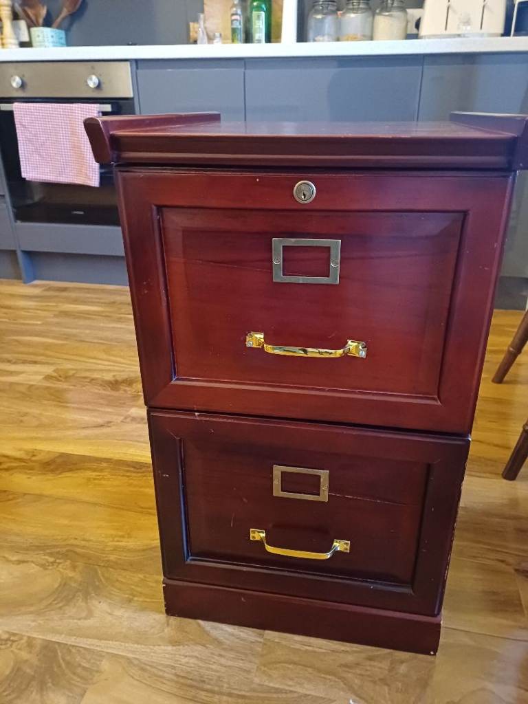 Wooden Filing Cabinet with 2 Drawers – Good Condition