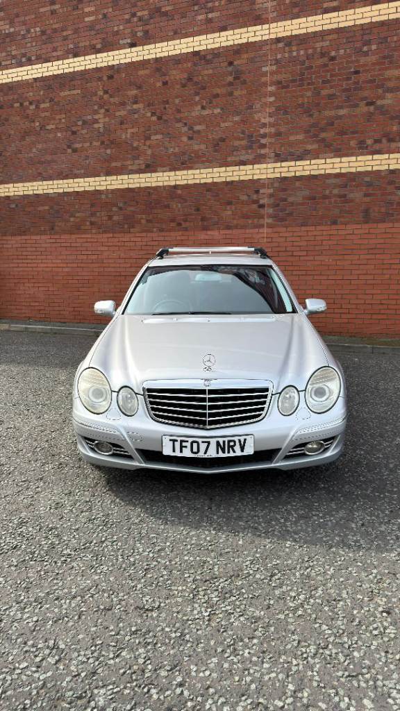 Mercedes-Benz E Class Saloon (2006 - 2010) 3.0 E320 CDI Sport Saloon 4dr Diesel G-Tronic
