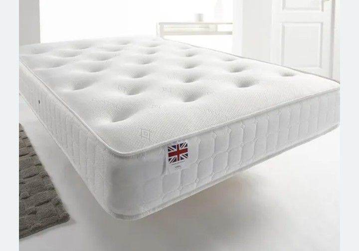 Double Mattress – As Good As New, Clean White