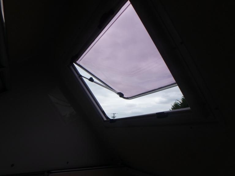 2010 Suzuki SUPERCARRY Campervan Micro camper 4x4 auto A/C  Rising Roof Petrol Automatic