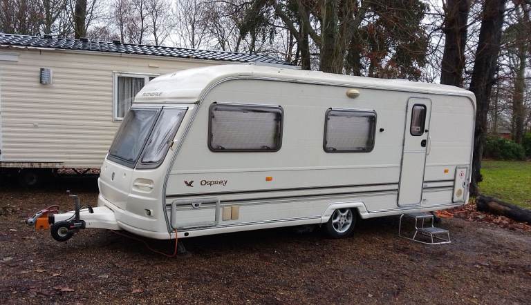 AVONDALE OSPREY 4 BERTH CARAVAN
