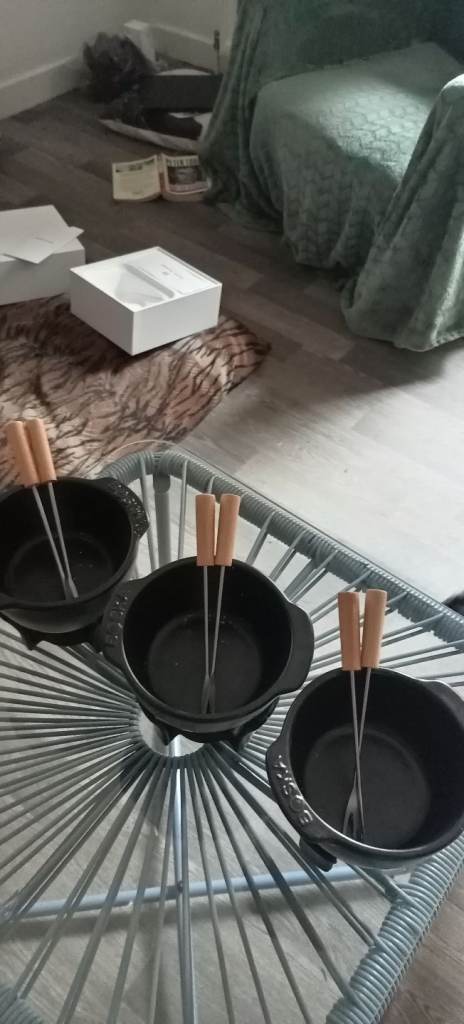 Set of 3 Cast Iron Mini Fondue Pots with Forks – excellent Condition