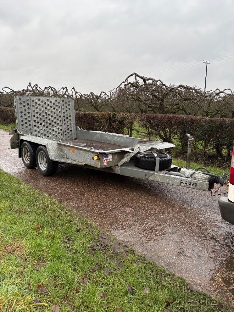 Ifor Williams gh1054 plant trailer 
