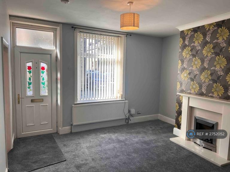 2 bedroom house in Union St, Halifax, HX4 (2 bed) (#2752052)