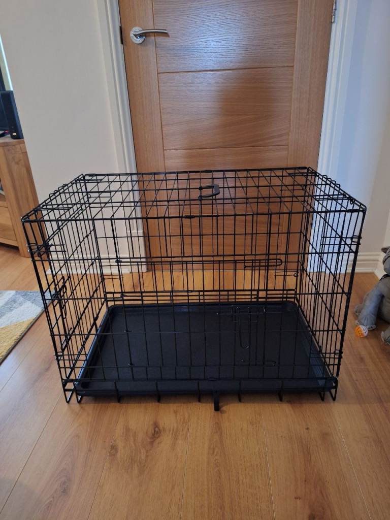Medium size dog/animal crate