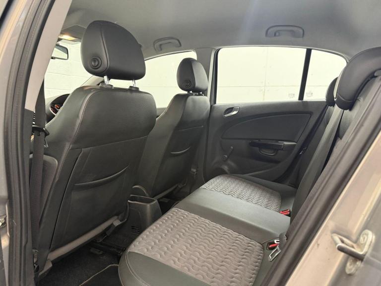 2013 Vauxhall Corsa 1.4 16V SE Auto Euro 5 5dr HATCHBACK Petrol Automatic