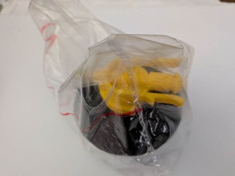 Genuine Hyundai/Kia Tyre Mobility Sealant can be used with other vehicles.