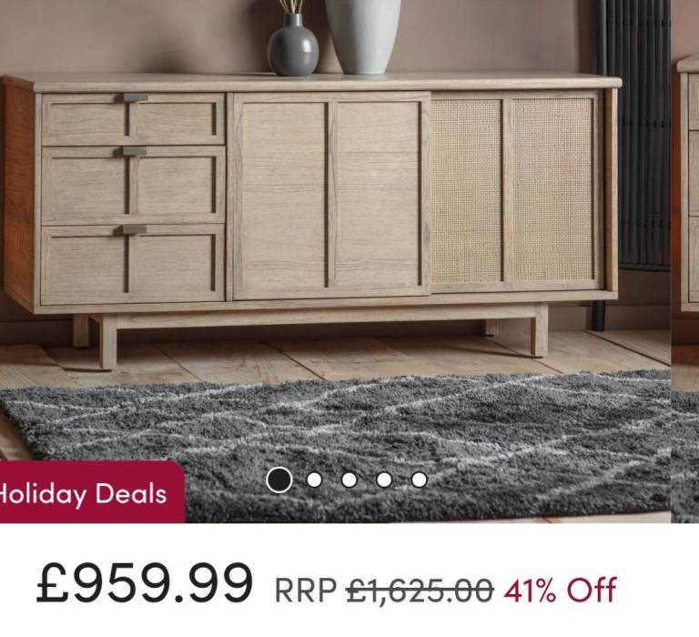 Bargain Brand New Wooden beautiful Sideboard, rrp£ 959.99...can deliver
