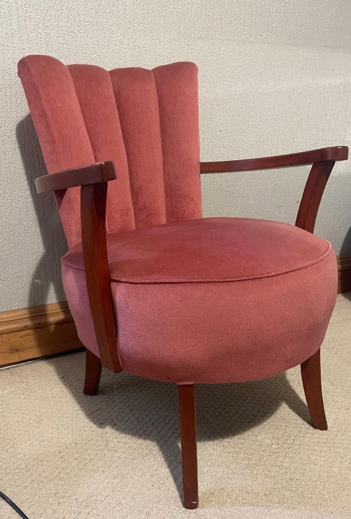 Antique nursing chair