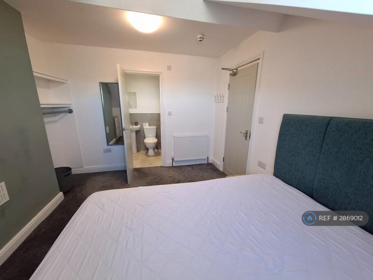 1 bedroom in Gladstone Street, Scarborough, YO12 (#2869012)