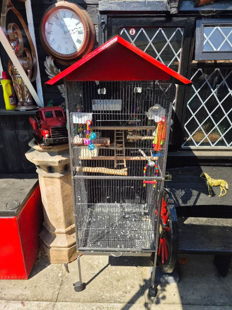 Large bird/parrot cage 