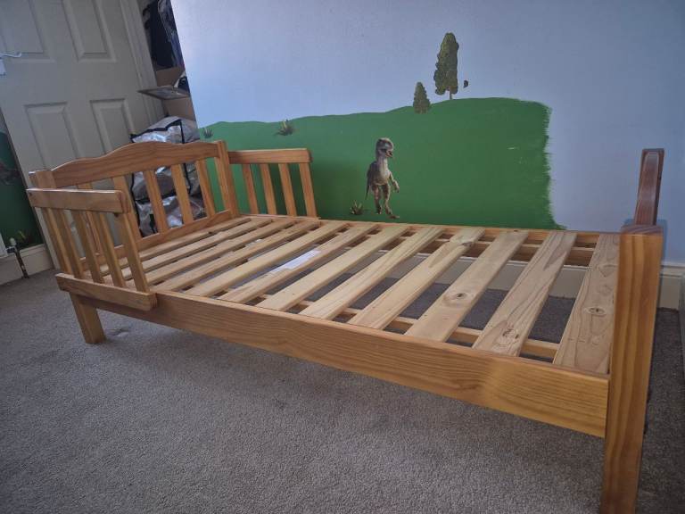 Toddler Bedframe