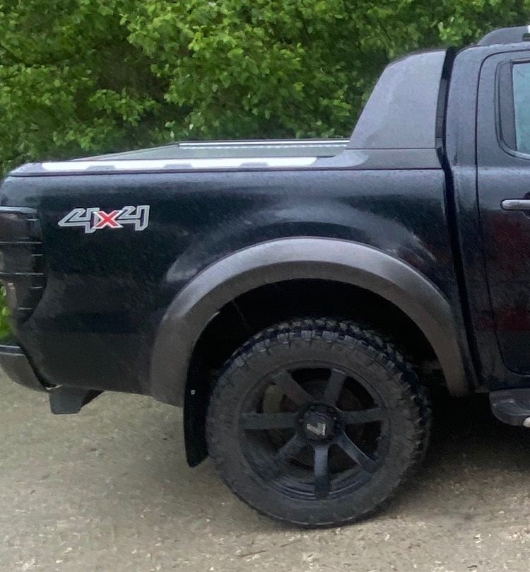 Ford Ranger Roller Shutter and Spoiler Hoop