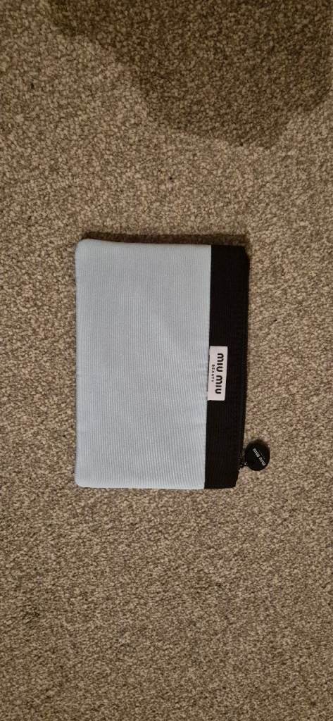 Cosmetics small pouch