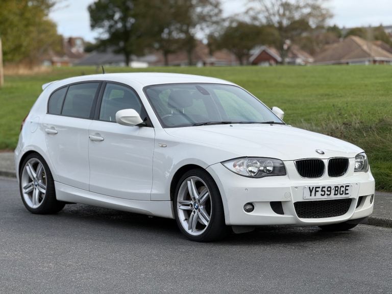 BMW, 1 SERIES, 123d M Sport Hatchback, 2009, Automatic, 1995 (cc), 5 doors