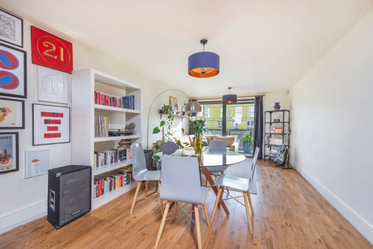 Dwell dining table wi