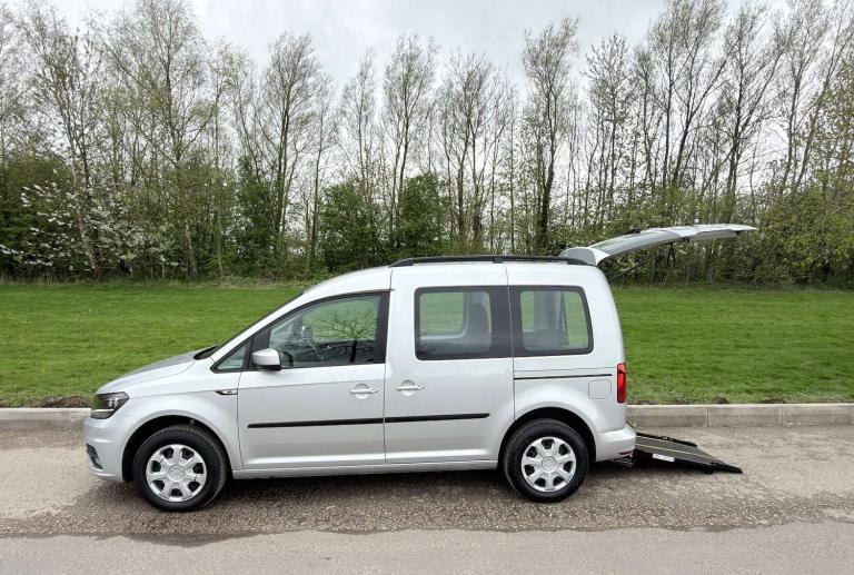 2017 Volkswagen Caddy Life SWB 2.0 Tdi *LOW MILES* Wheelchair Accessible Vehicle WAV MPV Diesel M...