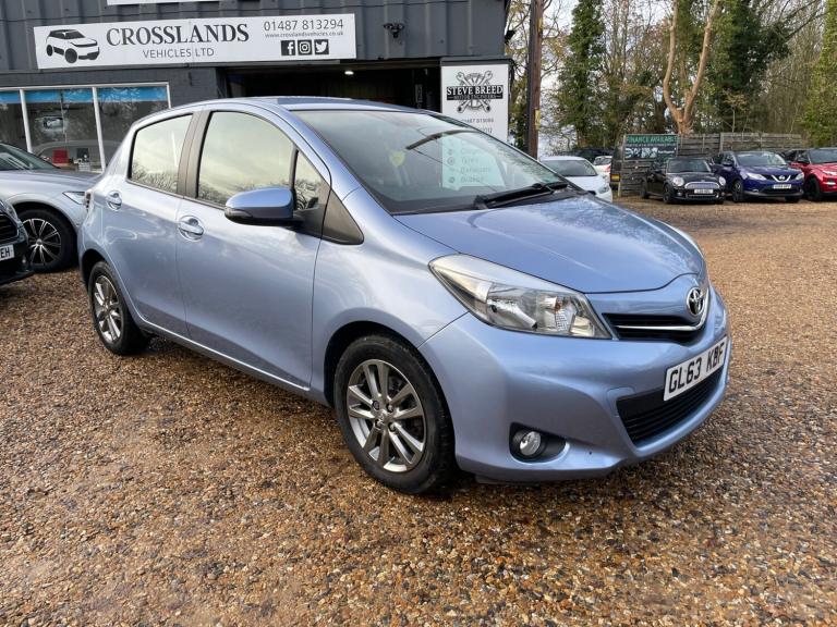 2014 Toyota Yaris 1.33 VVT-i Icon+ 5dr Multidrive S HATCHBACK Petrol Manual
