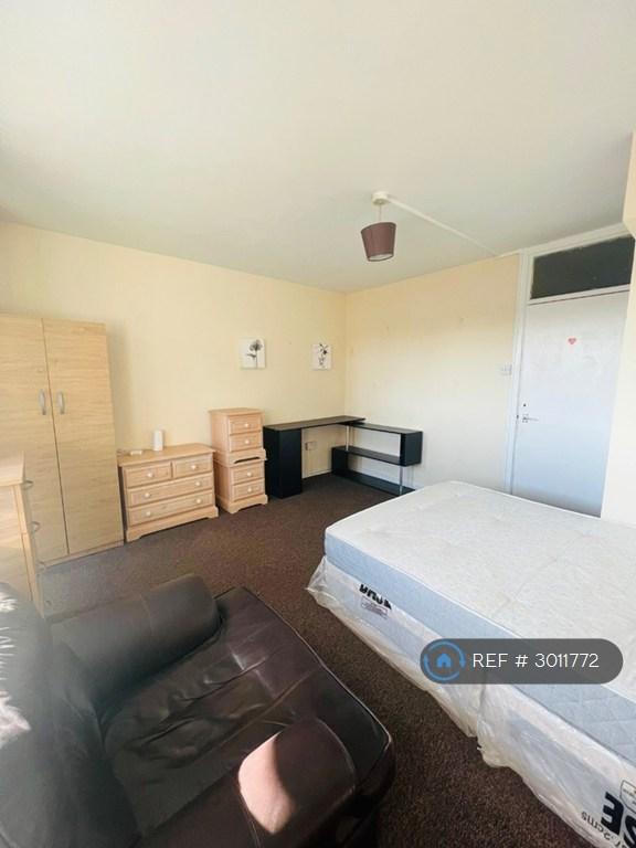 1 bedroom in Field Road, London, W6 (#3011772)