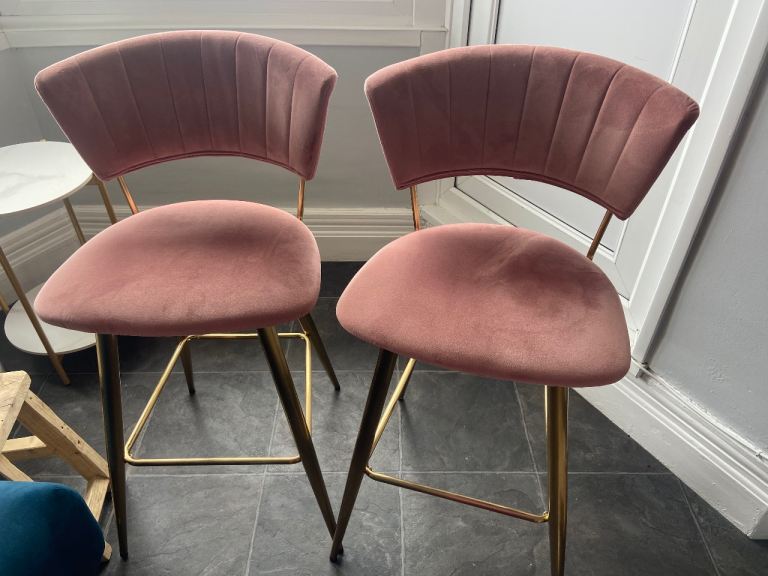 Brushed velvet pink barstools