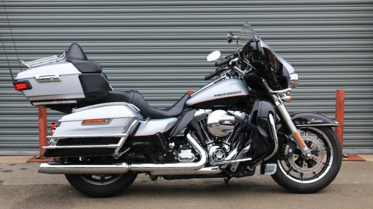 Harley-Davidson ELECTRA GLIDE ULTRA LIMITED LOW FLHTKL 1690cc 2015