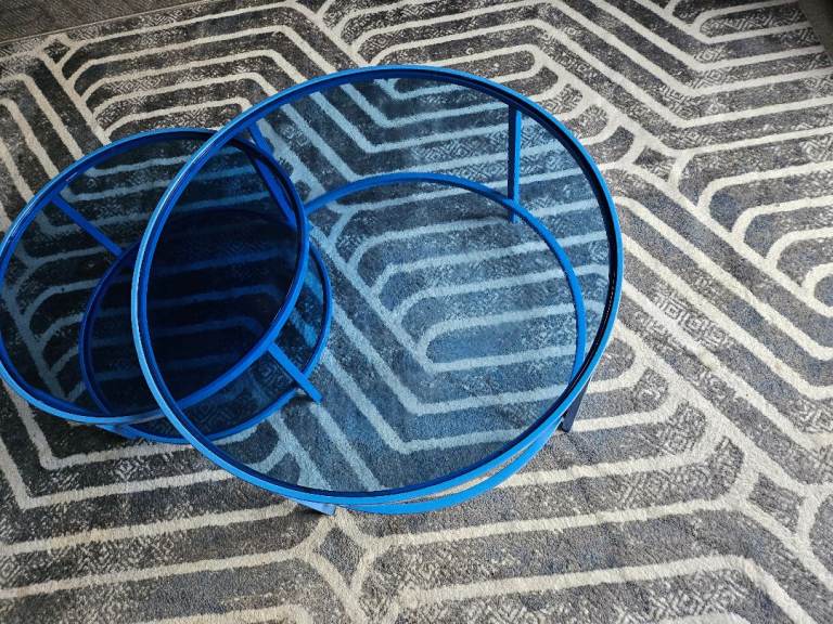 Blue tnted nest if tables