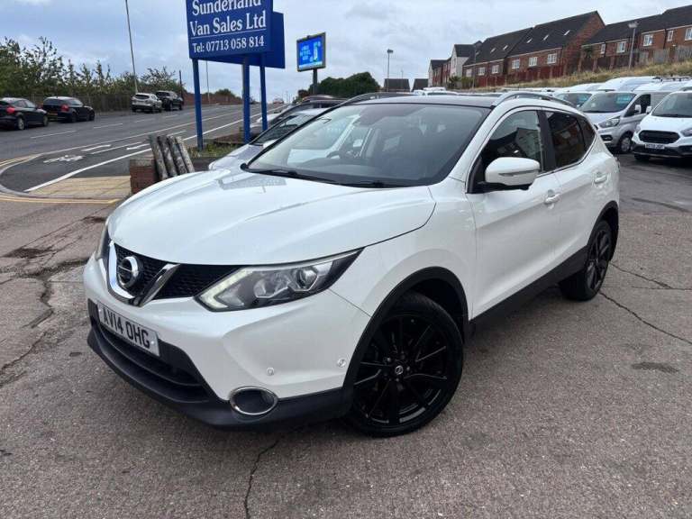 2014 Nissan Qashqai 1.5 dCi Tekna 2WD Euro 5 (s/s) 5dr Diesel Manual