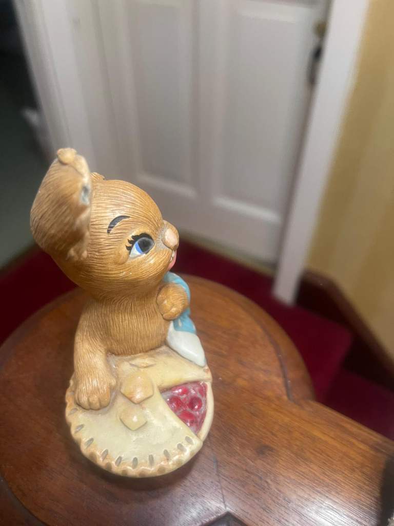 Vintage Pendelfin rabbit 