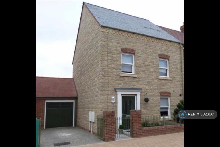 4 bedroom house in Fernacre Road, Swindon, SN1 (4 bed) (#3023061)