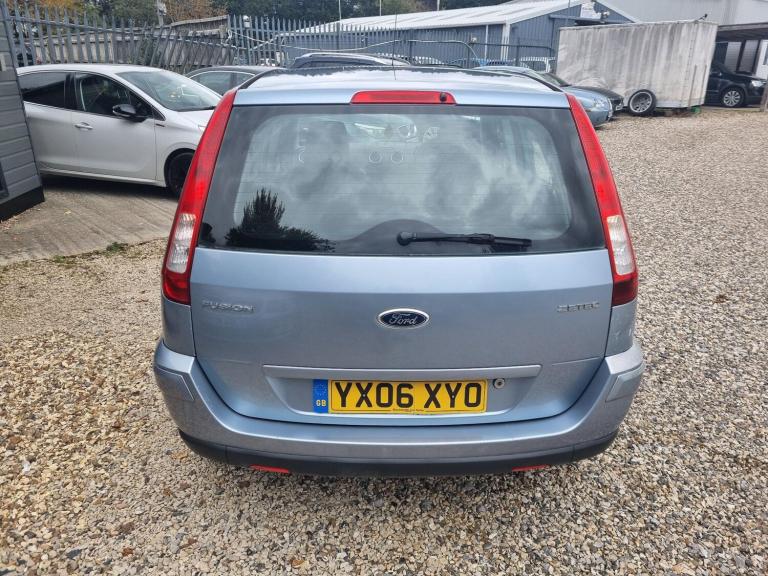 2006 Ford Fusion 1.6 Zetec Climate 5dr HATCHBACK Petrol Automatic