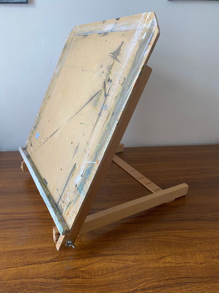 Artists easel
