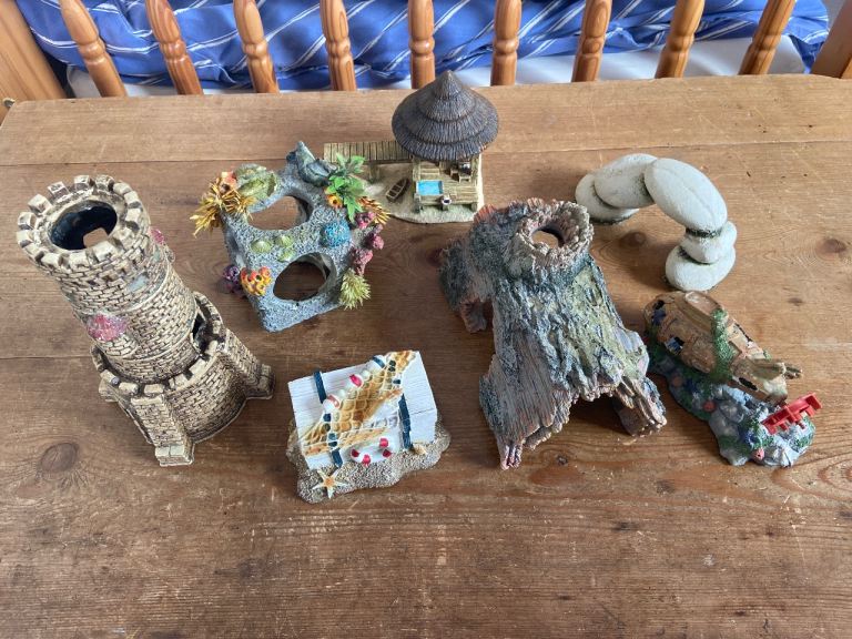 Aquarium accessories 