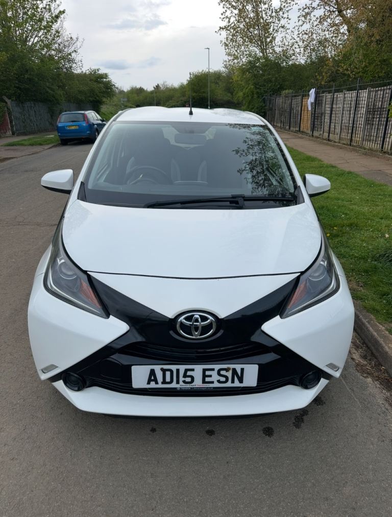 2015 Toyota Aygo 1.0L VVT-I X-Play