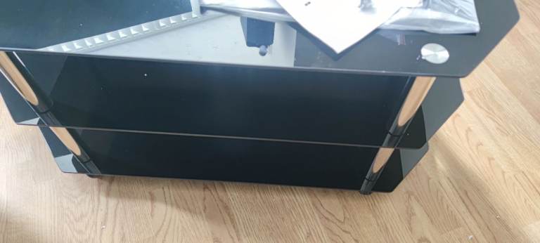 TV stand new 