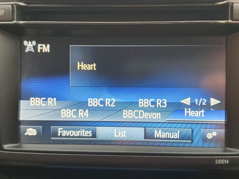 2015 Toyota RAV4 2.2 D-4D Invincible SUV 5dr Diesel Manual 4WD Euro 5 (150 ps)