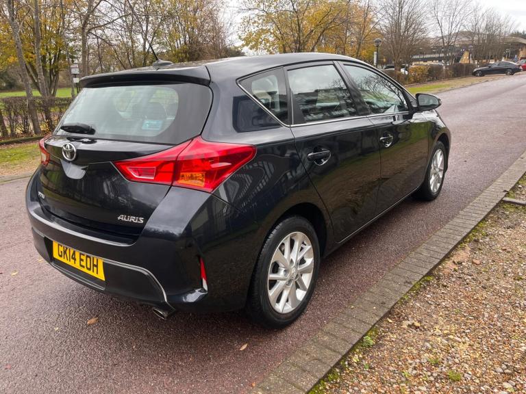 2014 Toyota Auris 1.6 V-Matic Icon 5dr HATCHBACK PETROL Manual
