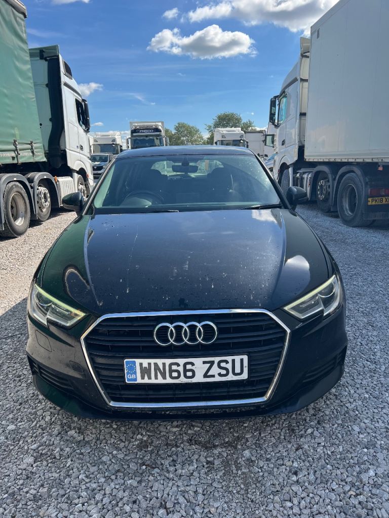 Audi, A3, Hatchback, 2016, Manual, 1598 (cc), 5 doors