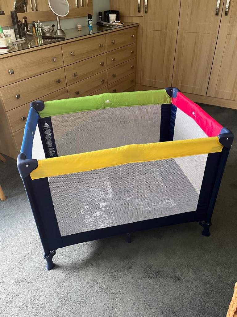 Red Kite Sleep Tight Travel Cot - Multicoloured, Good Condition