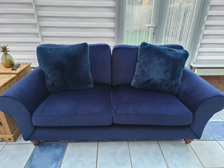 Lovely blue 3 Seater sofa