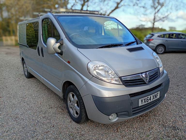 Vauxhall Vivaro Crew Cab 