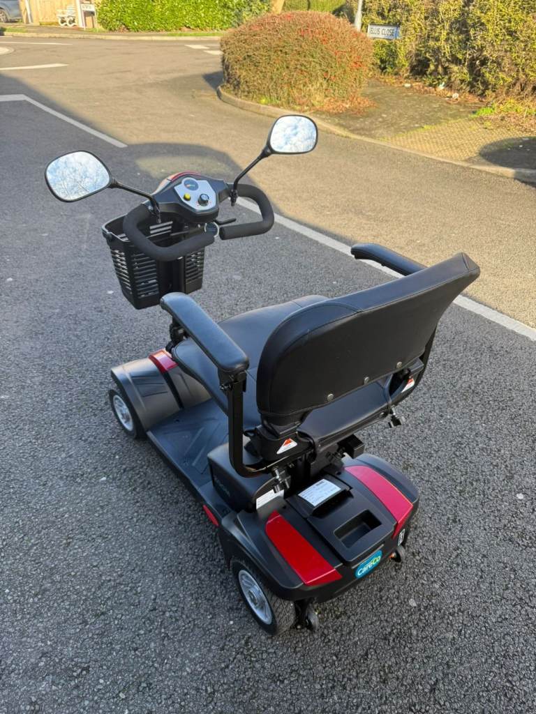 Care co zoom is like new 2023 br2 bromley free local delivery 