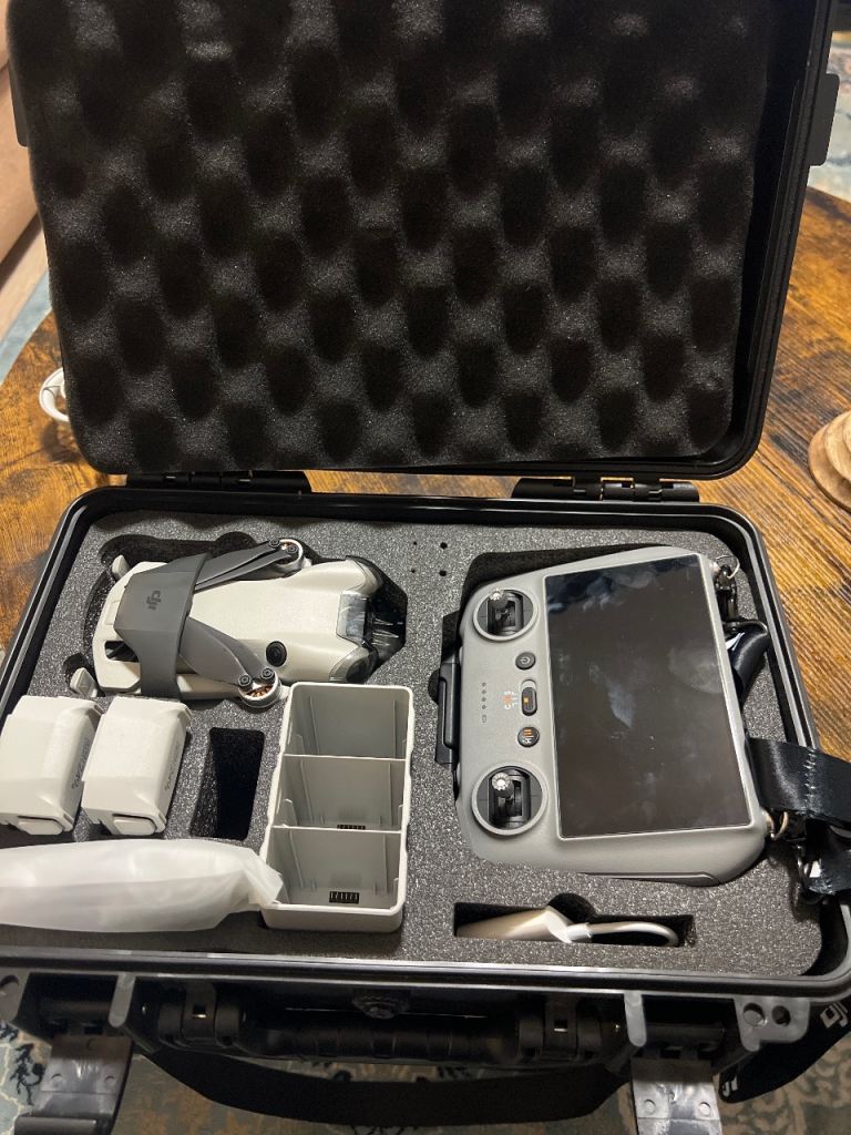 Dji mini4 pro combo