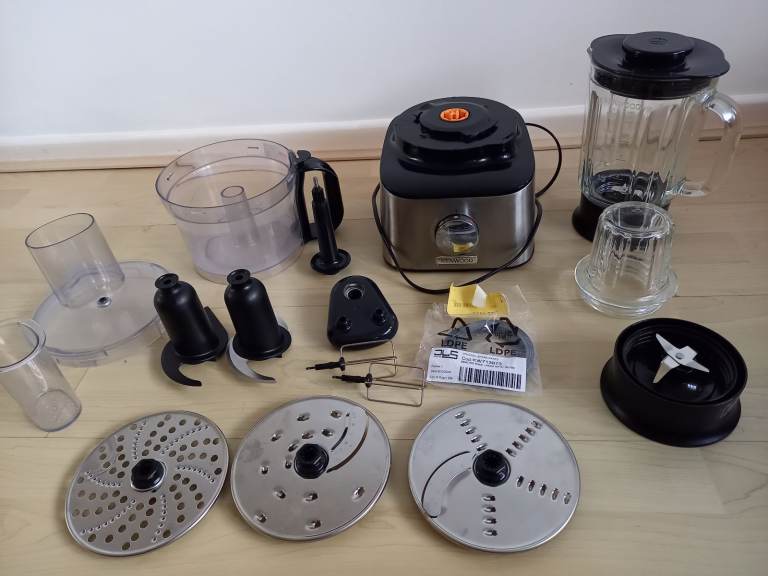 Kenwood FDM30 Multipro Compact Food Processor for repair or parts