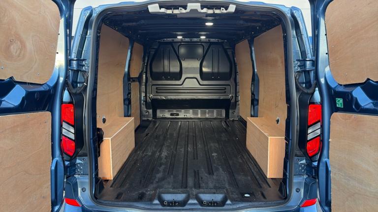 2025 Ford Transit Custom 2.0 EcoBlue 136ps H1 Van Limited Auto PANEL VAN DIESEL Automatic