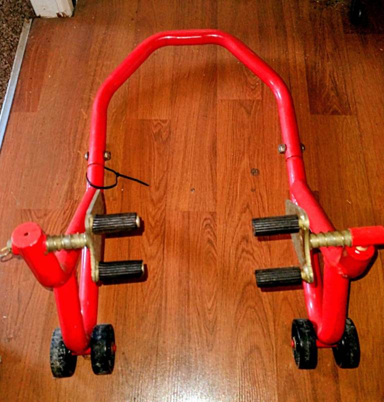 2 paddock stands used Front and Rear 