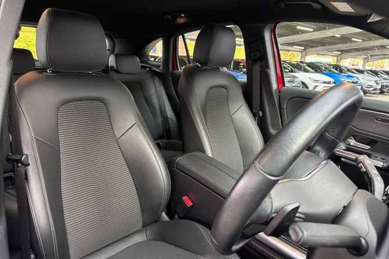 2021 Mercedes-Benz GLA GLA 200d Sport Executive 5dr Auto HATCHBACK DIESEL Automatic