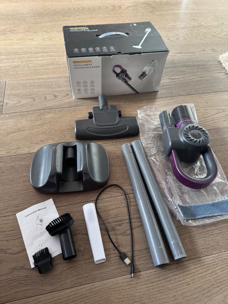 Cordless Vacuum Cleaner – All Attachments Included 