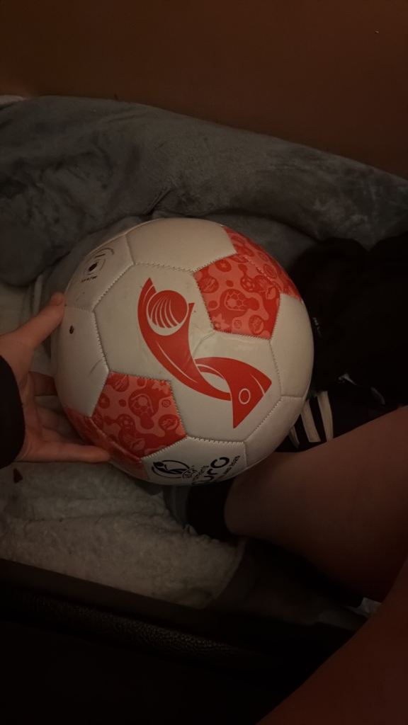 Football EEK